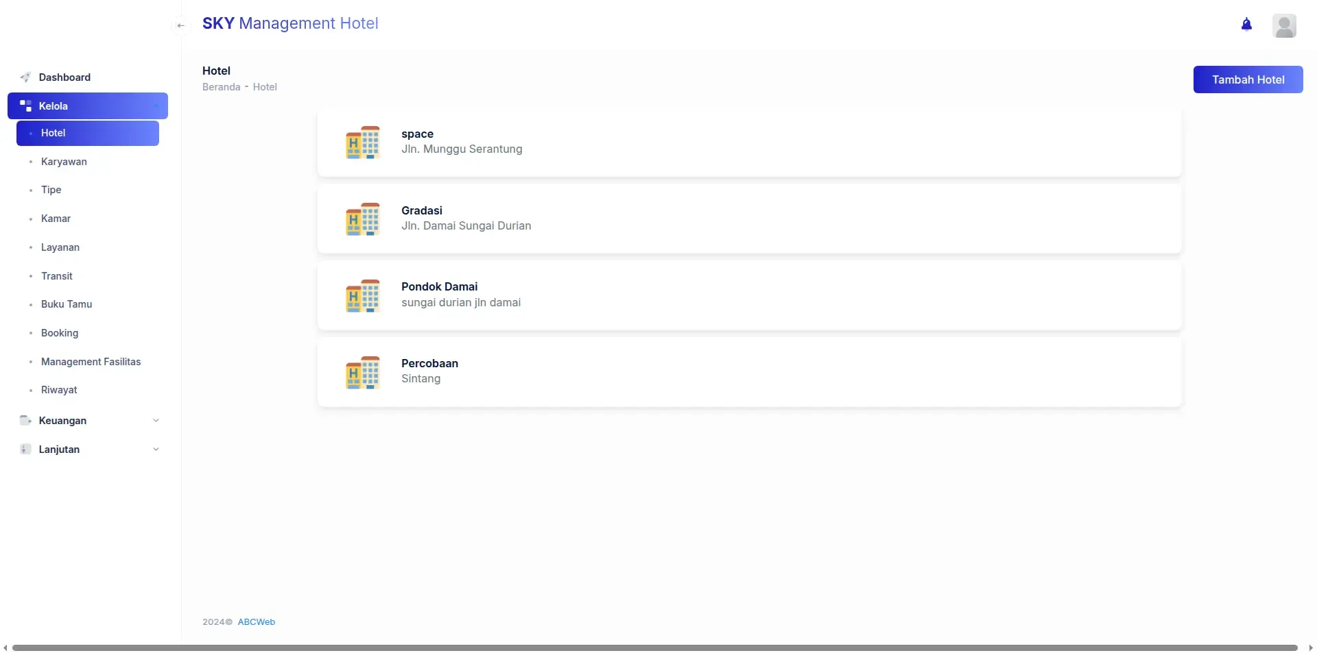Tampilan website Sky Management Hotel (3 dari 4)